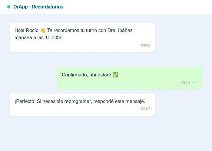 Conversación de WhatsApp: recordatorio de turno, el paciente confirma y llega el aviso de confirmación
